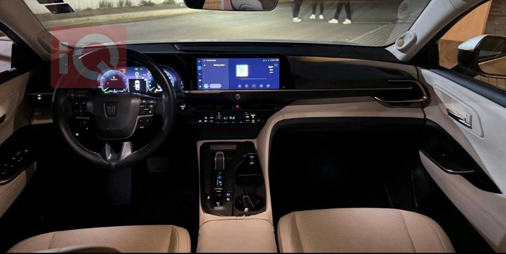 تۆیۆتا کراون